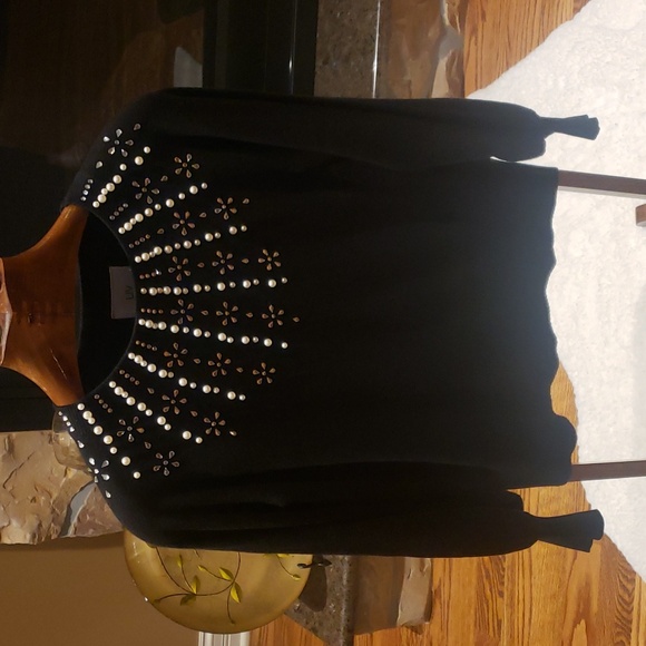 Nwt Liv Milano Large black with white pearl and cyrconia sweater - Picture 3 of 9